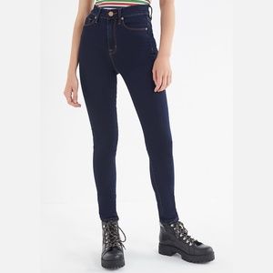 BDG Twig High Rise Skinny Jeans in Dark Blue, 27W